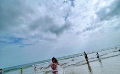 桃子老师和4个学生